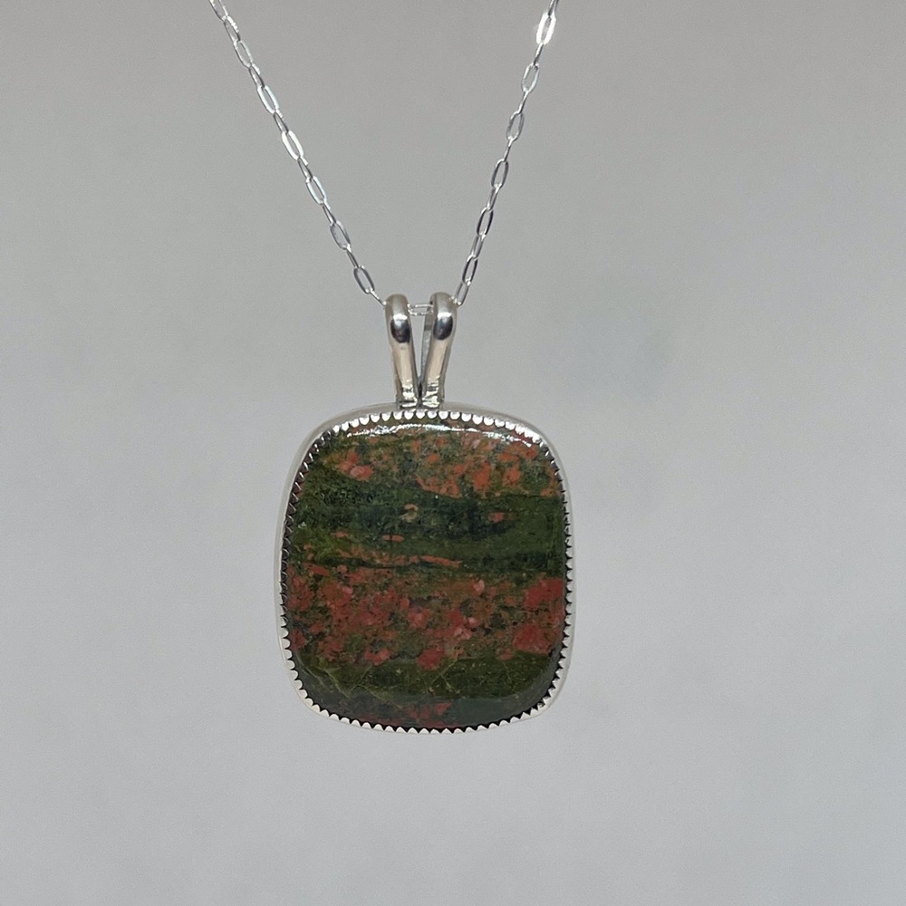 37Ct Unakite Pendant Handmade